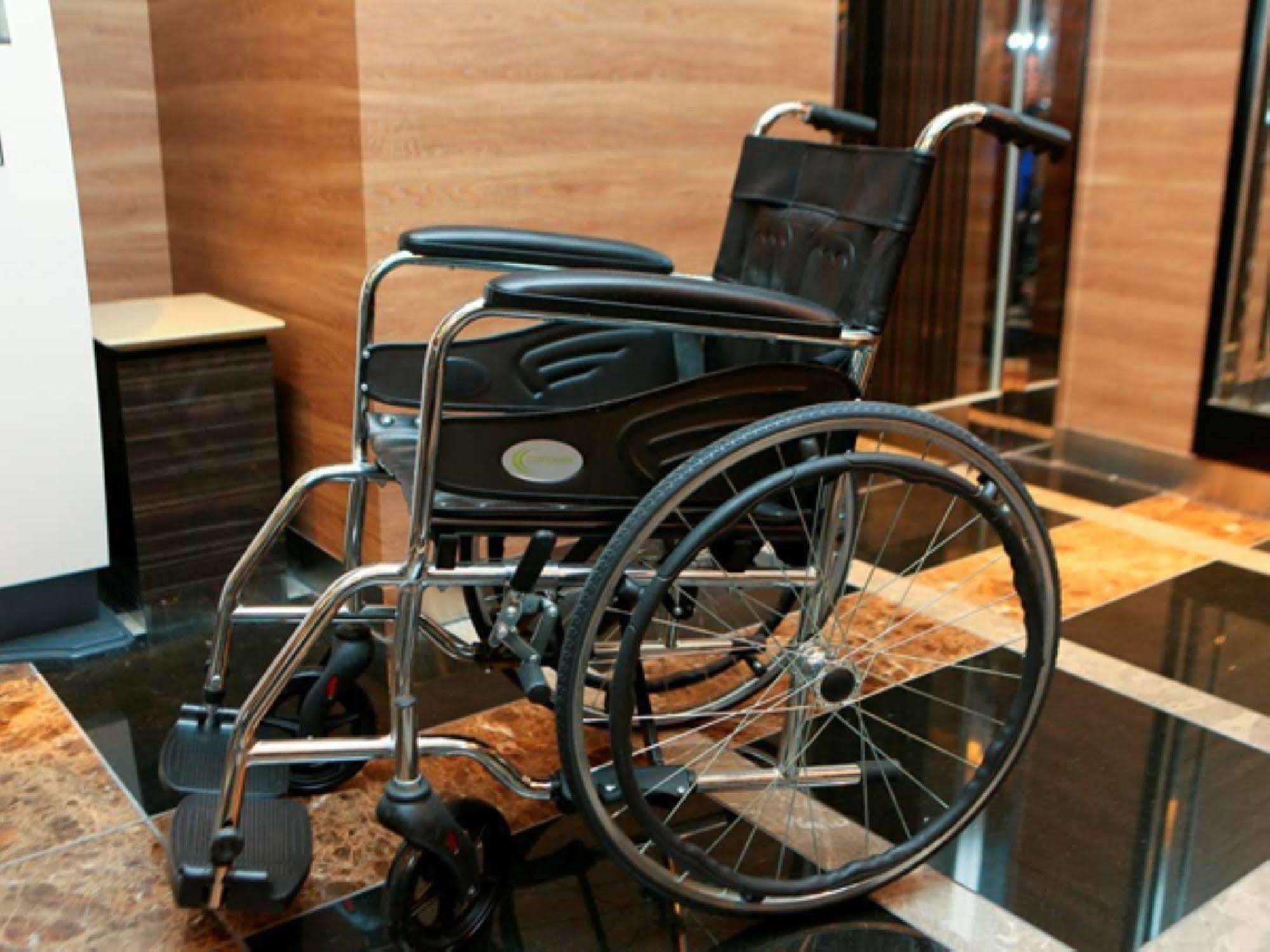 Apa Hotel Higashi Nihombashi Ekimae Tokyo Eksteriør bilde